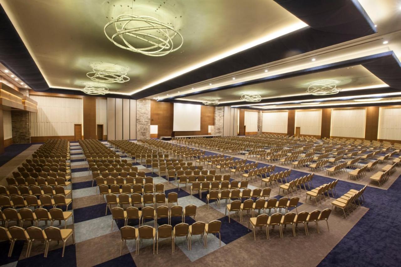 Elexus Resort&spa&casino Hotel
