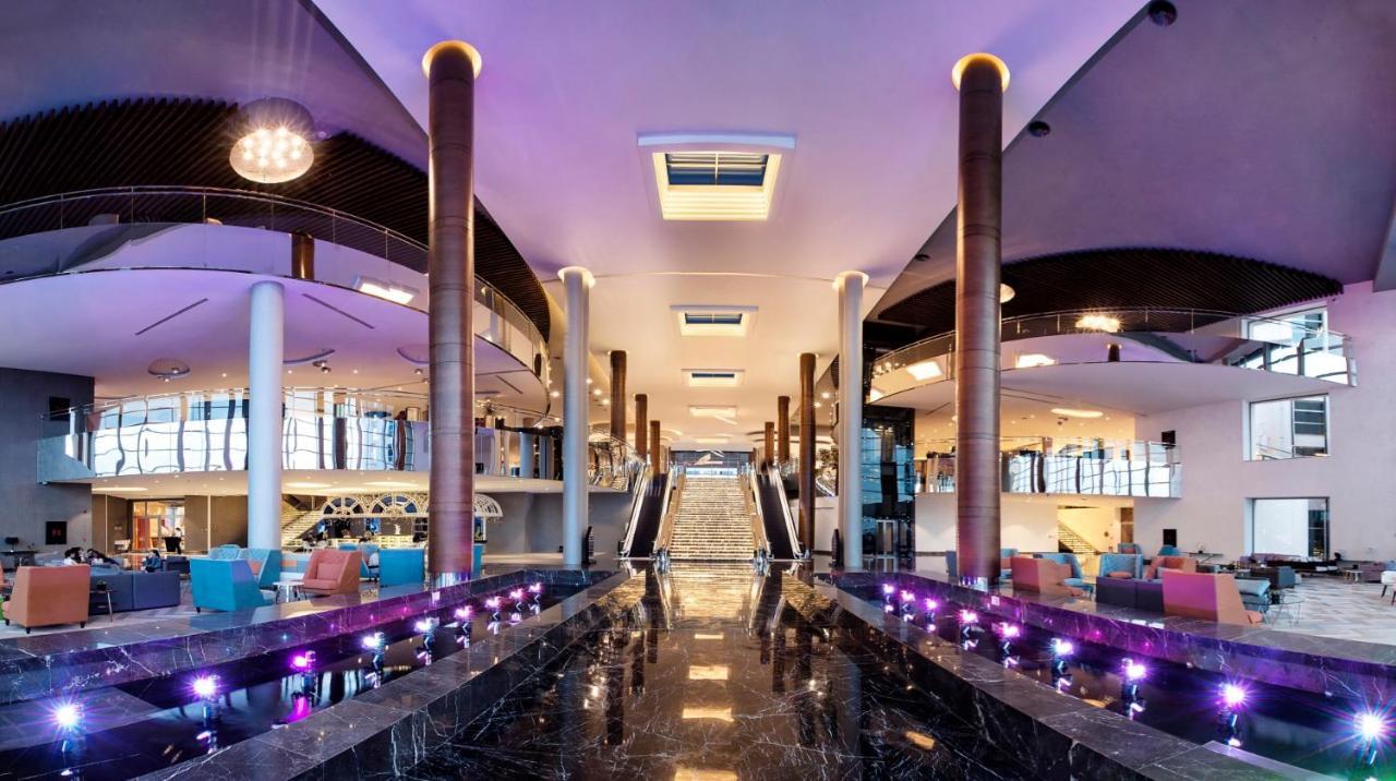 Elexus & & Casino 5*